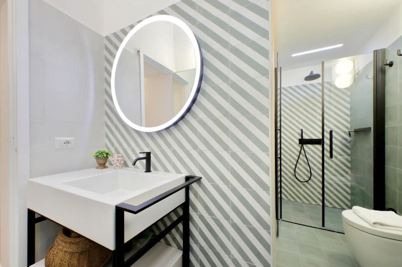 4Bnb - Serpenti Delightful Apartment 로마 외부 사진